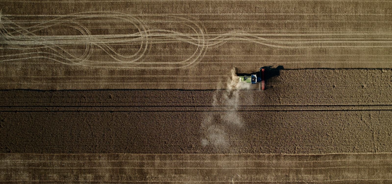 Logística e distribuição de insumos agrícolas